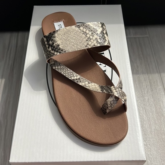 Steve Madden Athens sandals size 8 snakeskin - Picture 7 of 10